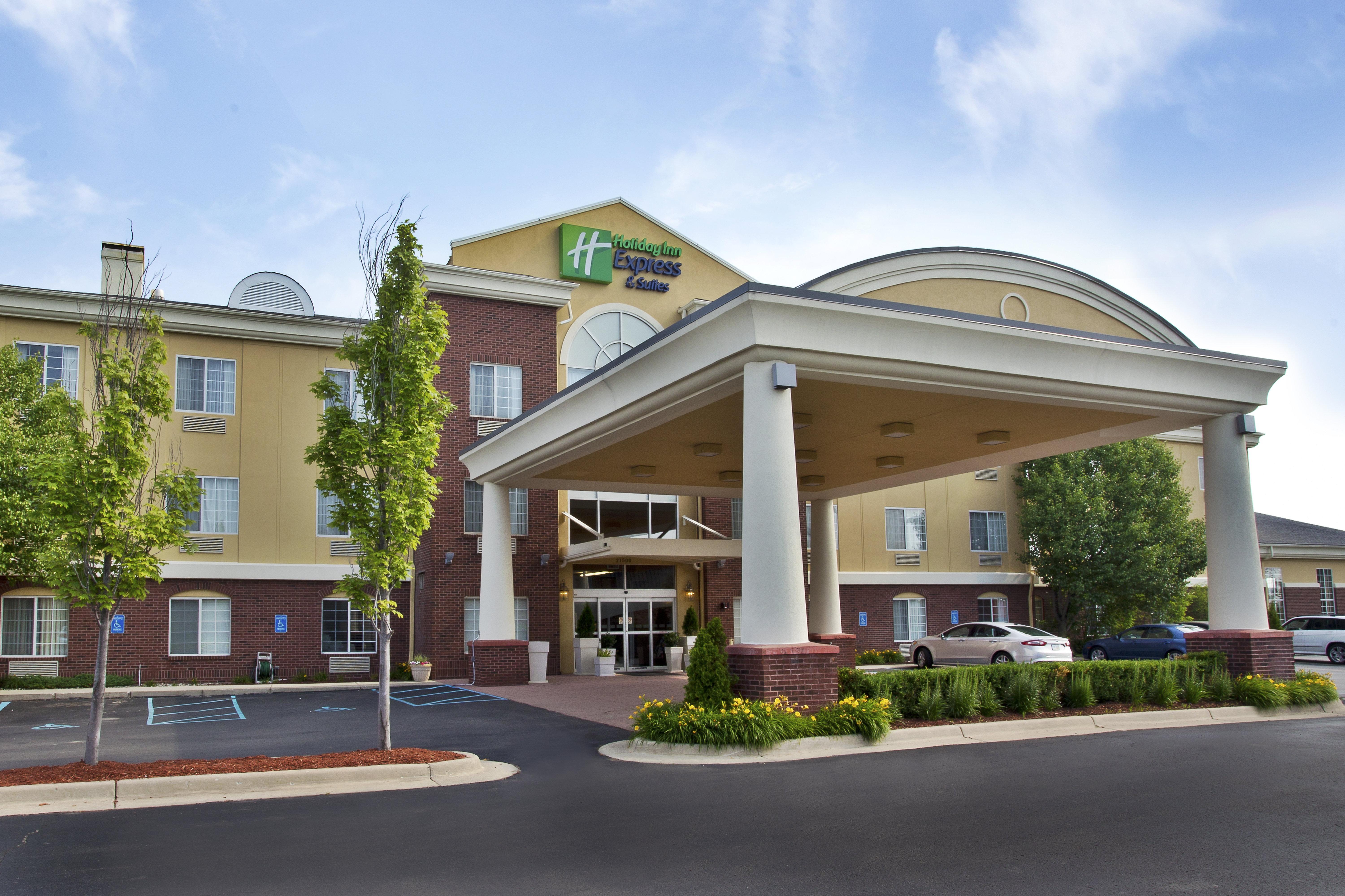 Holiday Inn Express Hotel & Suites Woodhaven By Ihg Extérieur photo