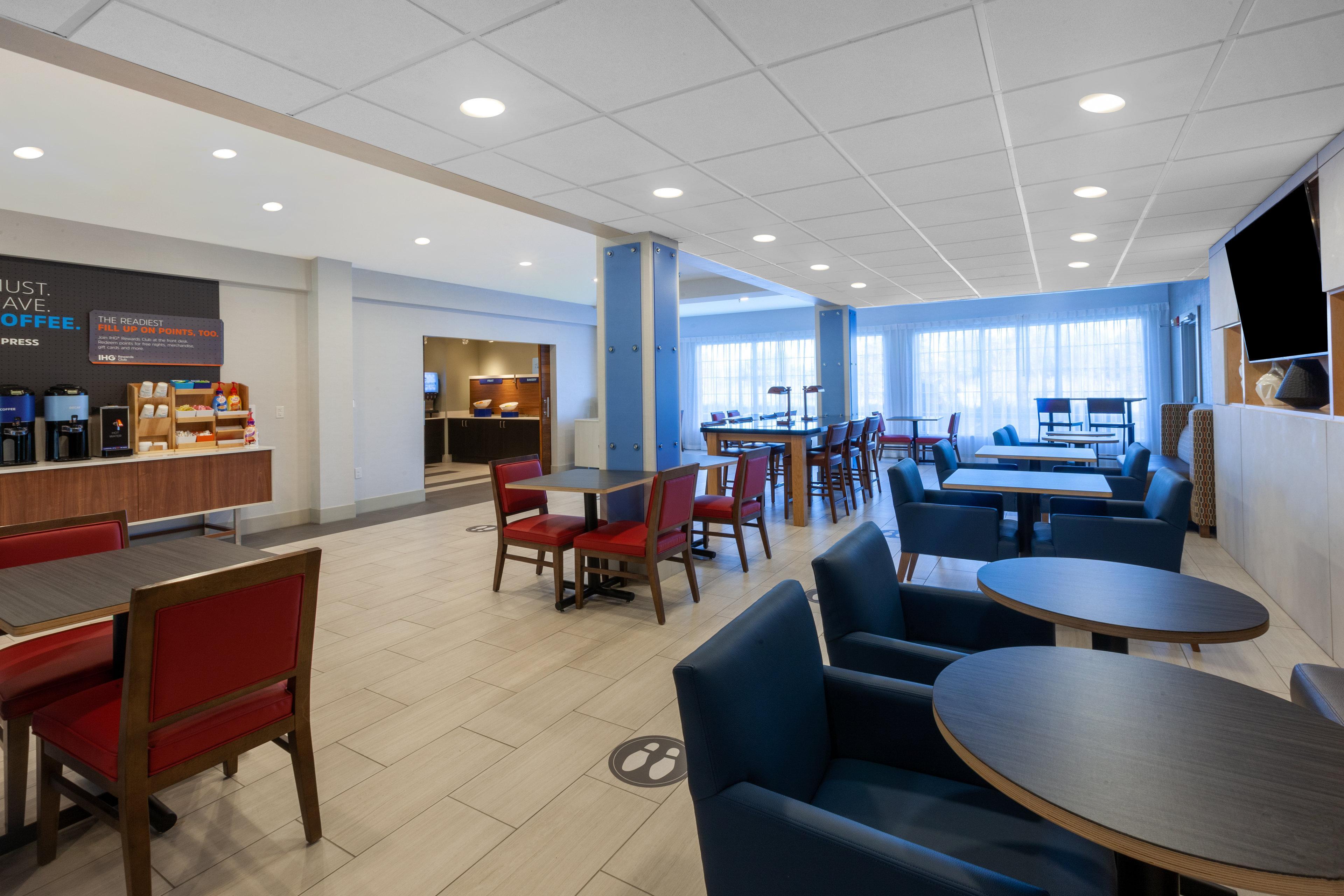 Holiday Inn Express Hotel & Suites Woodhaven By Ihg Extérieur photo