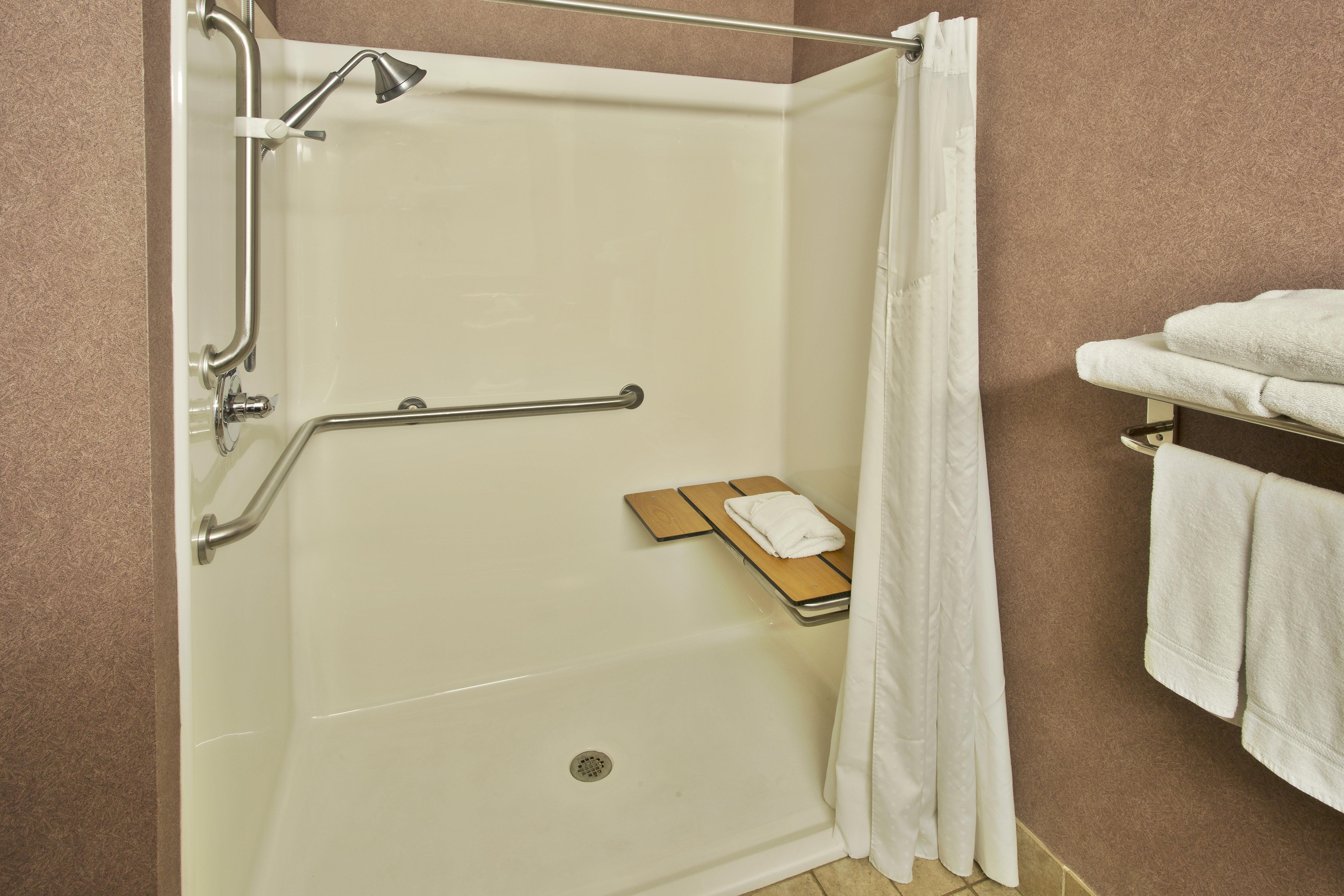 Holiday Inn Express Hotel & Suites Woodhaven By Ihg Extérieur photo