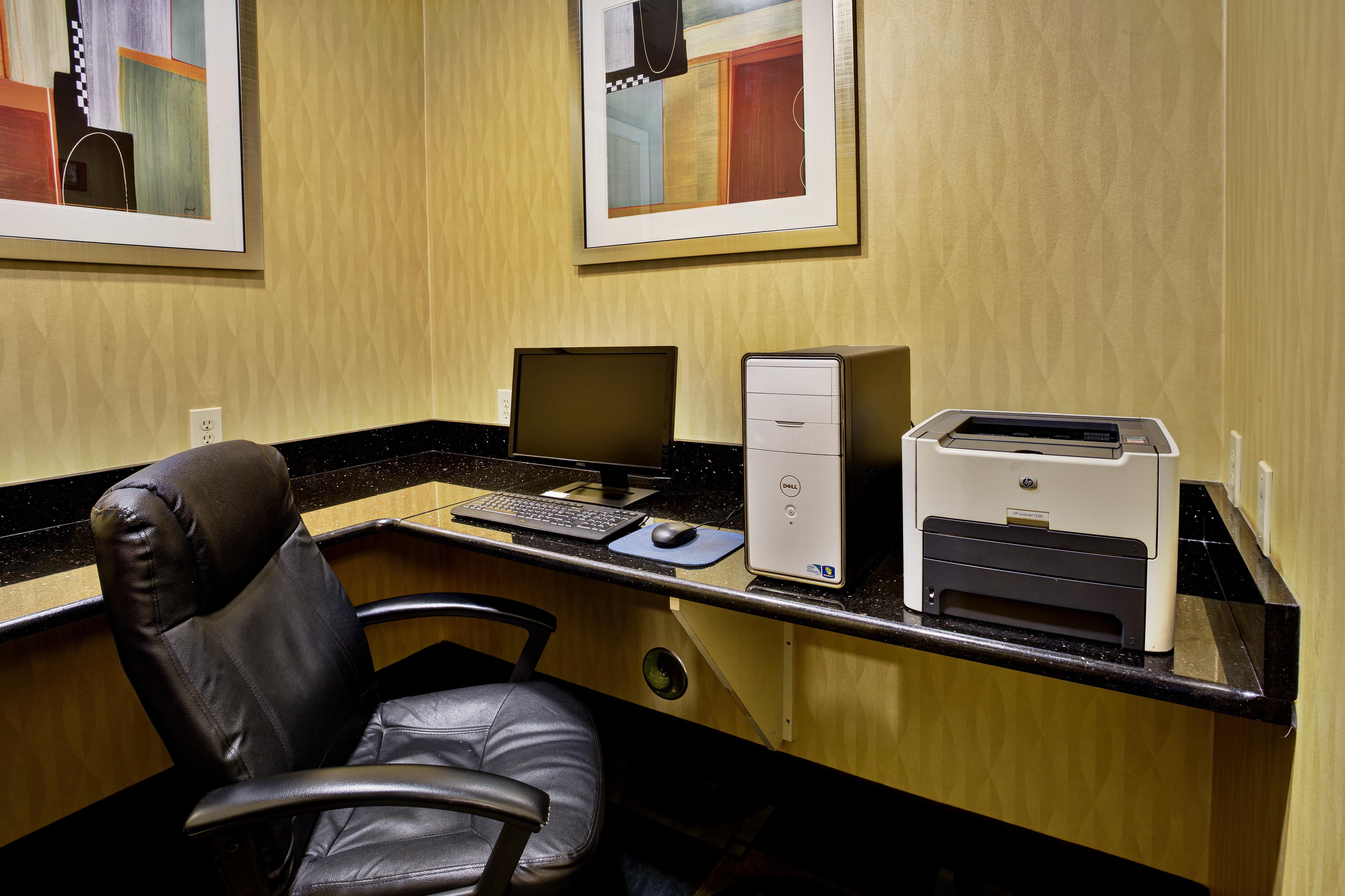 Holiday Inn Express Hotel & Suites Woodhaven By Ihg Extérieur photo